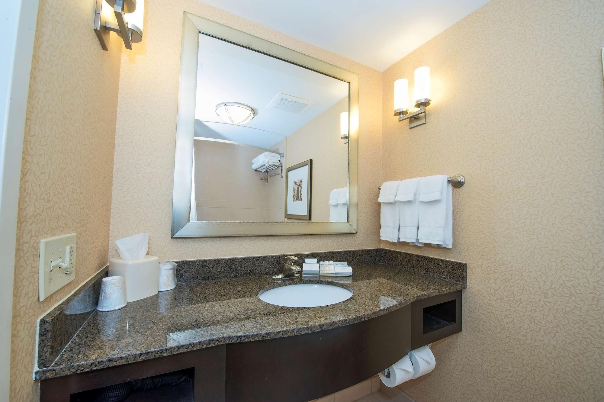 Hilton Garden Inn Columbia/Northeast Buitenkant foto