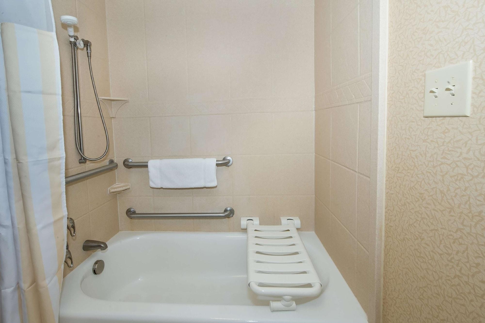 Hilton Garden Inn Columbia/Northeast Buitenkant foto