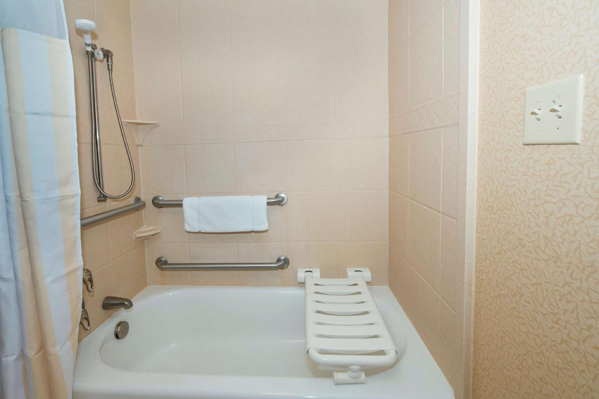 Hilton Garden Inn Columbia/Northeast Buitenkant foto