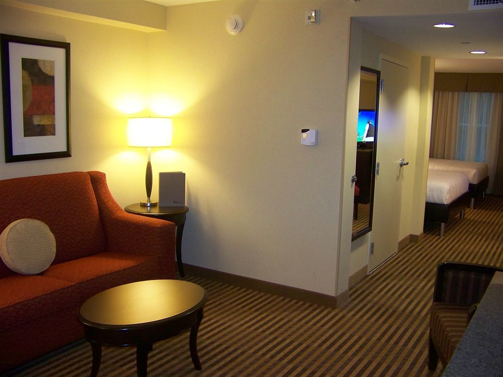 Hilton Garden Inn Columbia/Northeast Buitenkant foto